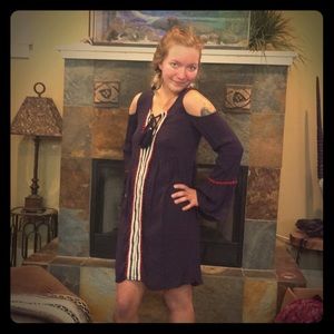 Fun off the shoulder hippy dress